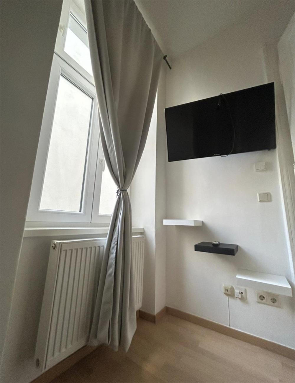 City Elegance Central Gem With Free Parking And Fast Internet 250 Mbits Вена Экстерьер фото